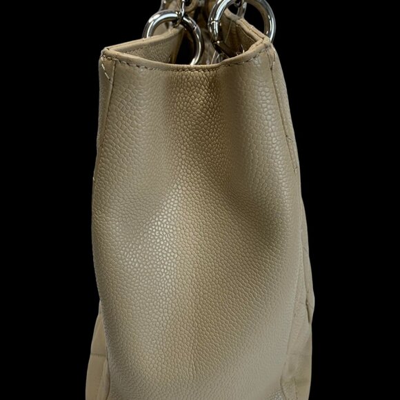 Chanel Grand Shopping Tote (GST) Beige Bag - Picture 6 of 10